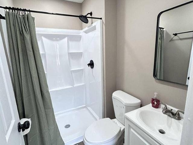 Room for rent in Decatur, Indiana