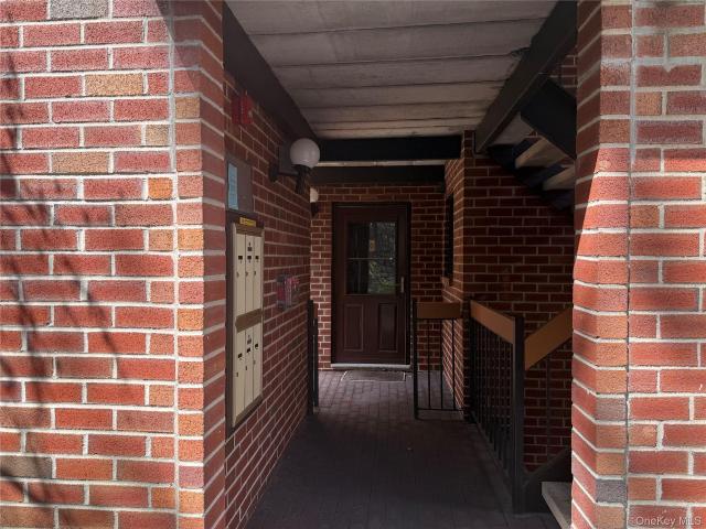 Condo for sale in Glenwood, New York