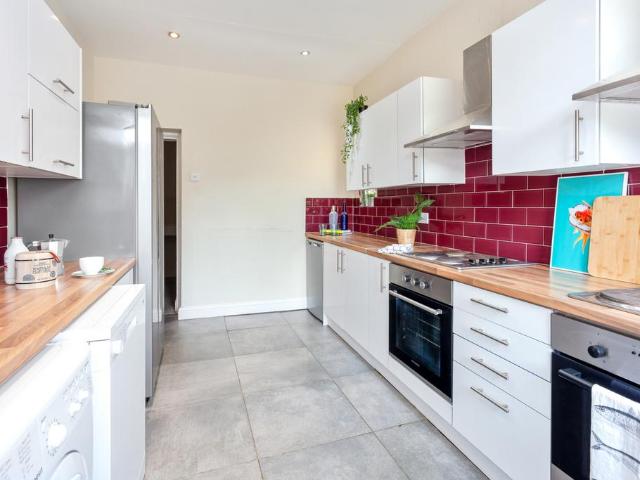 House for rent in Headingley Hill, Leeds