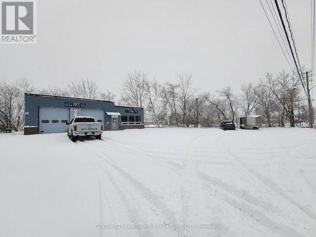 Commercial for rent in Belleville, Ontario