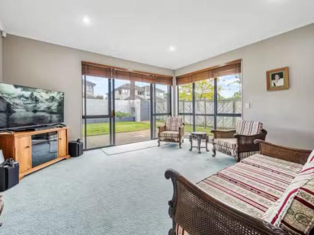 House for sale in Auckland, Oroua County