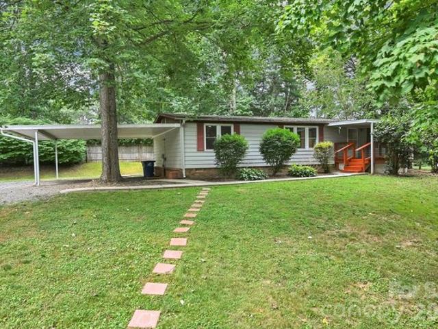 House for sale in Candler, North Carolina