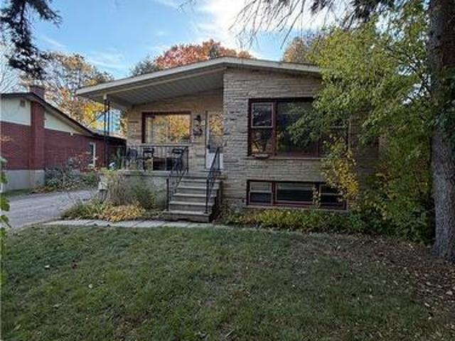 House for rent in Waterloo, Southwestern Ontario
