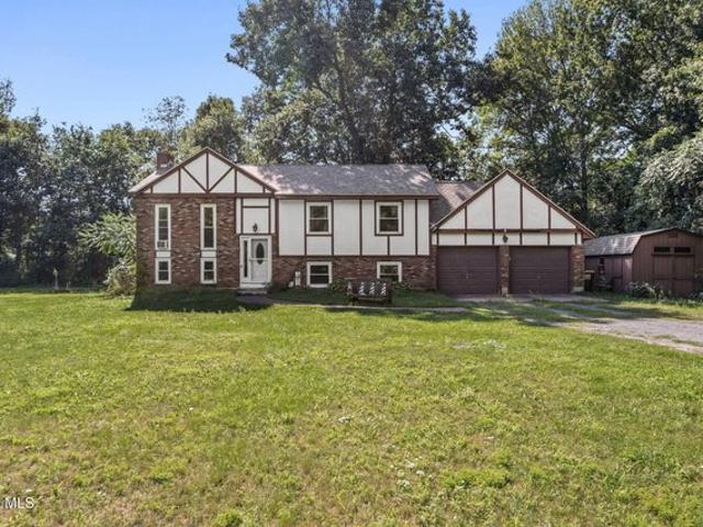 House for sale in Cossayuna, New York