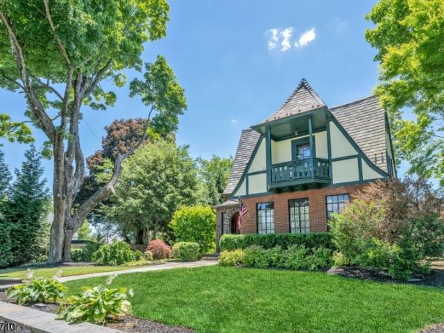 House for sale in Basking Ridge, New Jersey