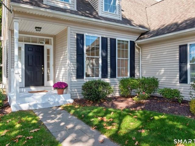House for sale in Avon, Capitol Planning Region