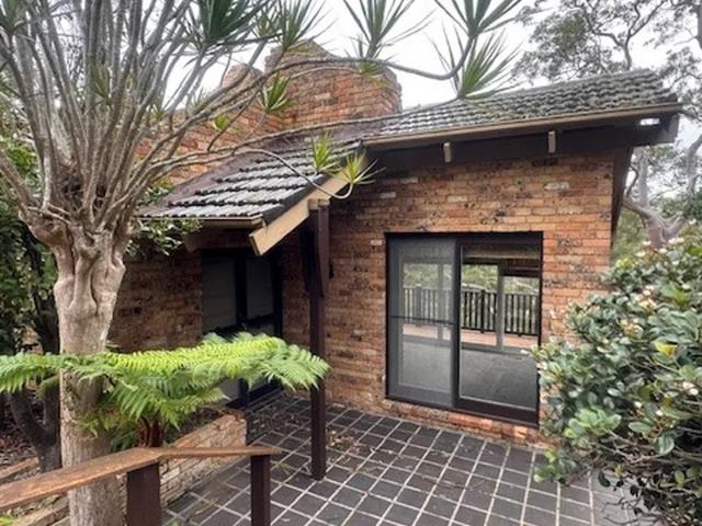 House for rent in Castle Cove