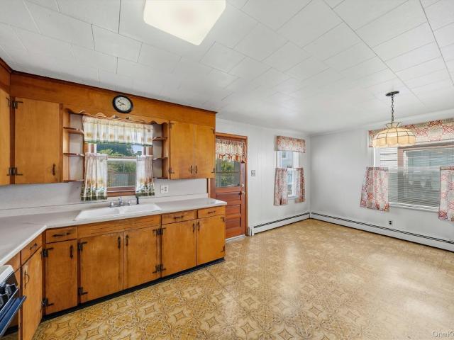 House for sale in Cuddebackville, New York