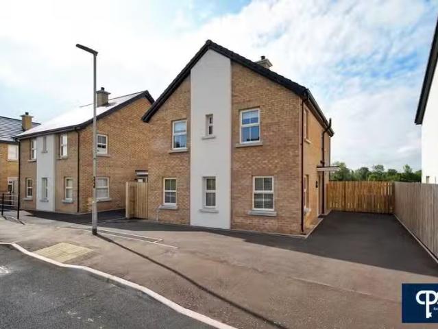 House for sale in Ballygawley, Connacht