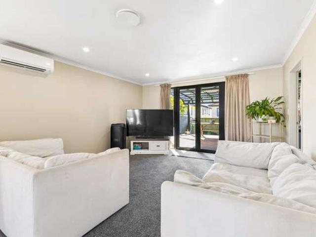 House for sale in Howick, Oroua County