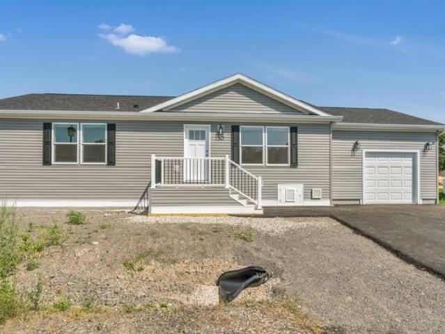 House for sale in Kittery, Maine