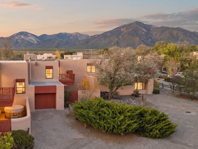 Condo for sale in El Prado, Taos County