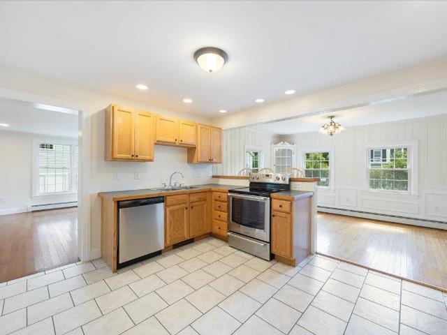 House for sale in New Hampshire