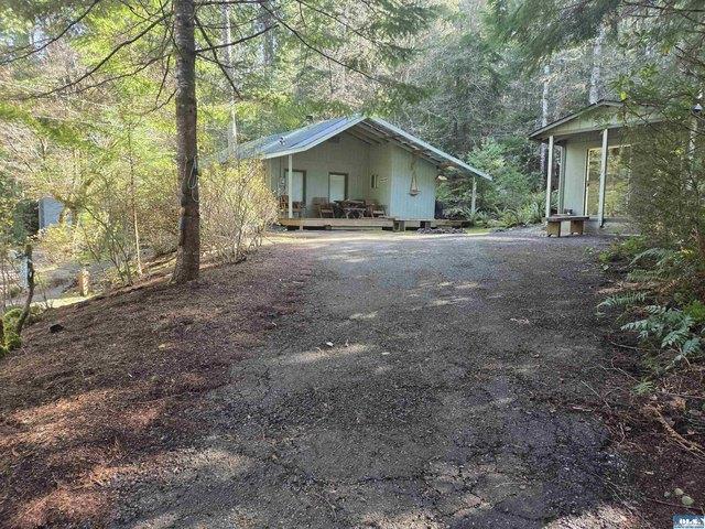 House for sale in Brinnon, Washington