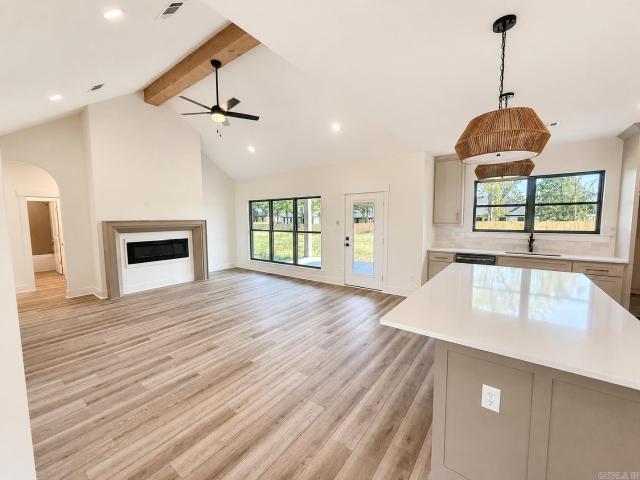 House for sale in Ark