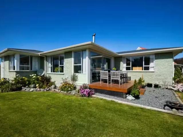 House for sale in Marlborough