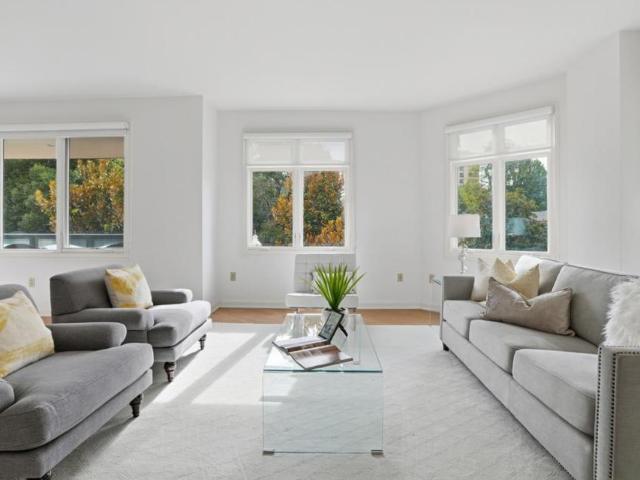 Condo for sale in San Mateo, California