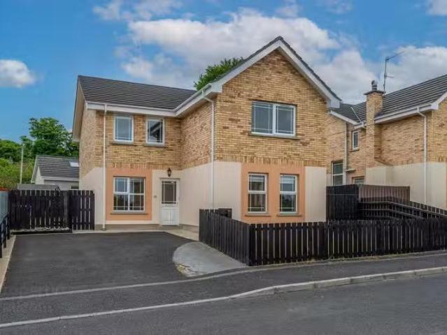 House for sale in Carrickmacross, Ulster