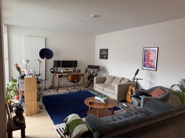 Apartment for rent in Silvertown, Greater London