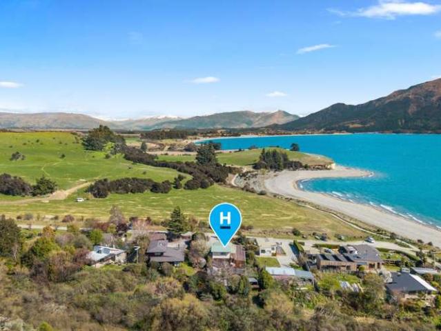 House for sale in Otakou