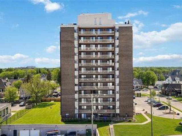 Condo for sale in Brights Grove, Ontario