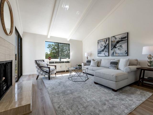 Townhouse for sale in Mill Valley