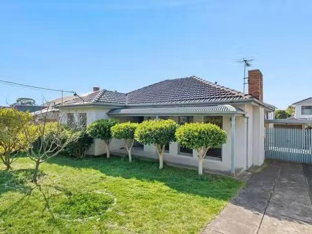 House for rent in Sunshine