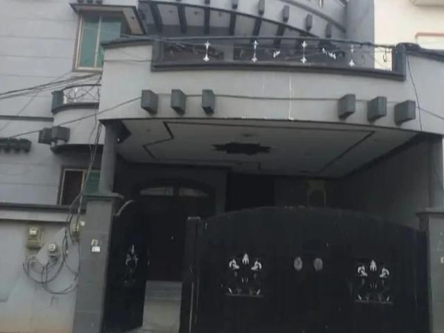House for sale in Faisalabad, Islamabad Capital Territory