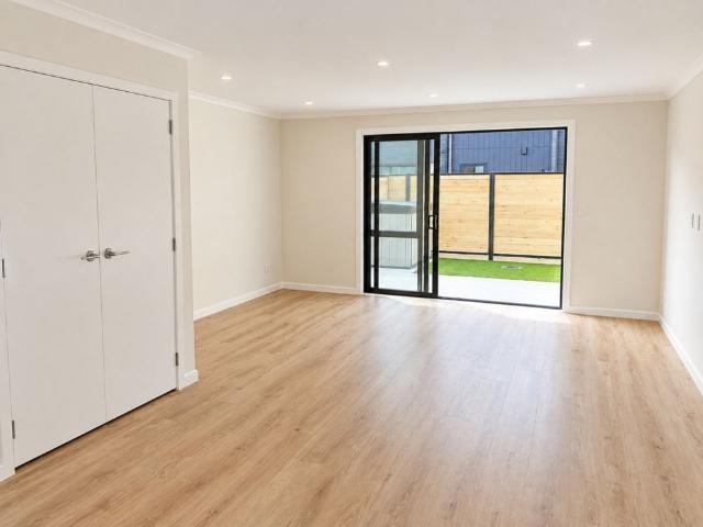 Townhouse for rent in Pauatahanui, Wellington