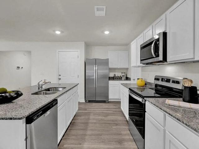 Townhouse for rent in Rossville, Walker County