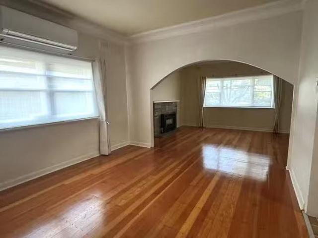 House for rent in Maidstone, Victoria
