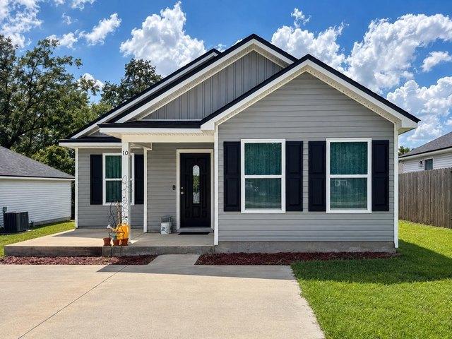 House for sale in Crawfordville, Florida