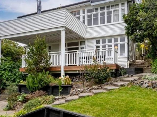 Apartment for rent in Chaslands, Canterbury