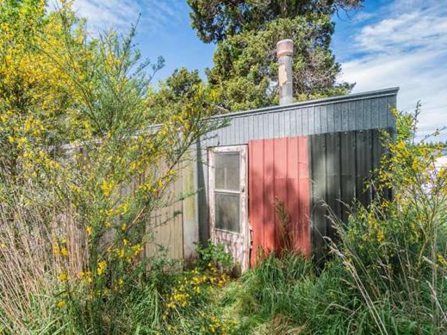 Land for sale in Waimate, Canterbury