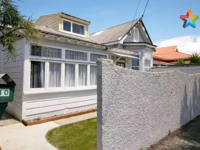 House for sale in Days Bay, Wellington