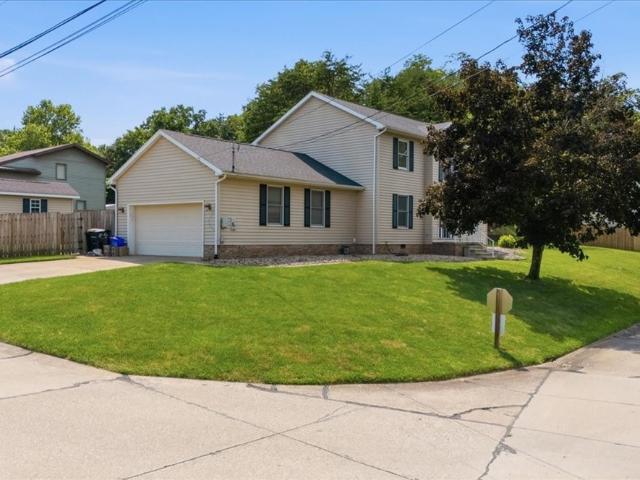 House for sale in Parkersburg, West Virginia