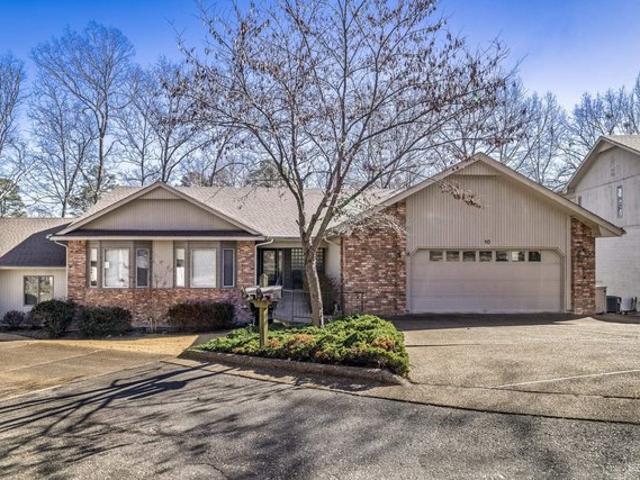 Townhouse for sale in Ark