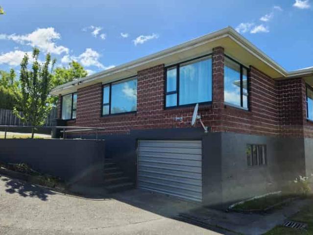 House for rent in Otakou