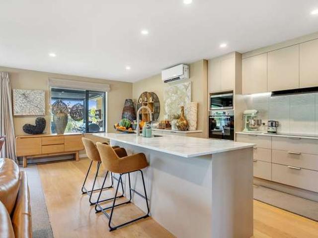 House for sale in Otakou