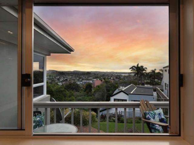 House for sale in Howick, Oroua County