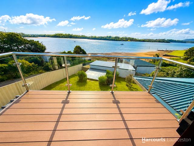 Granny Flat for rent in Beauty Point, Tasmania