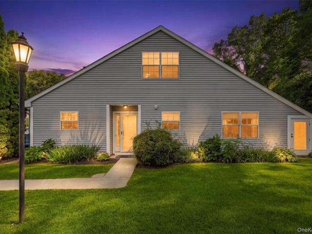 Condo for sale in Pawling, New York