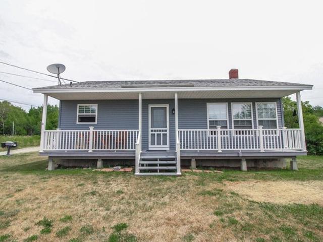 House for sale in Corea, Maine