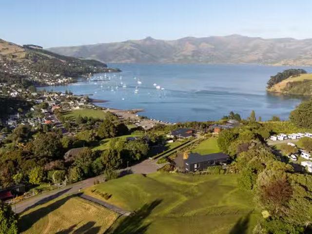 House for sale in Little Akaloa, Canterbury