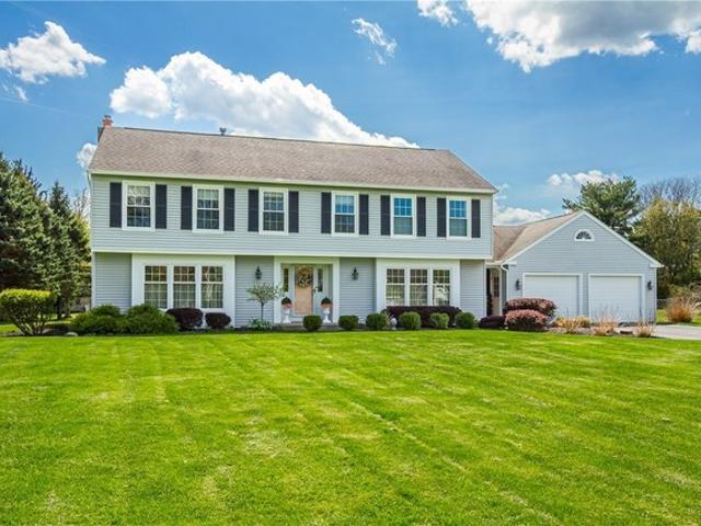 House for sale in Pittsford, New York