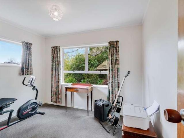 House for sale in Chedworth, Hamilton City