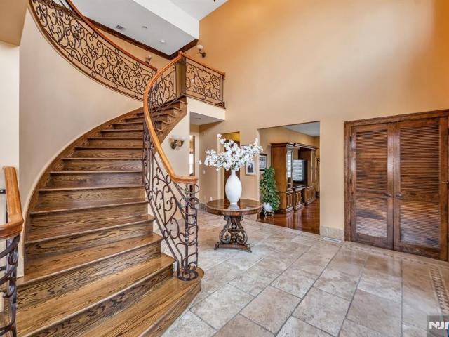 House for sale in Cliffside Park, New Jersey