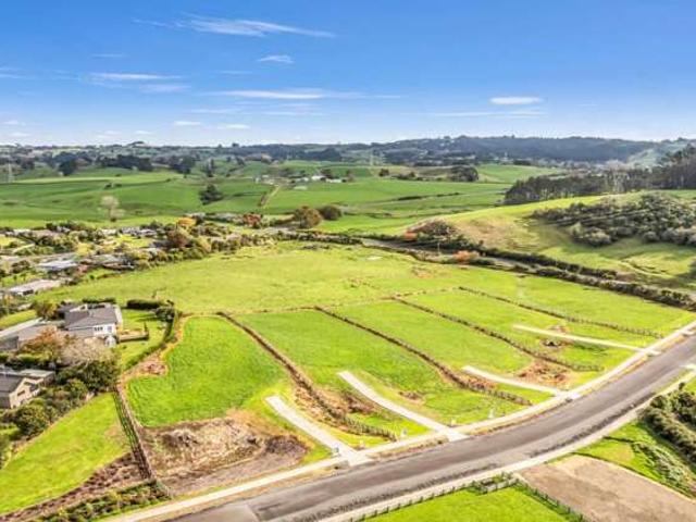 House for sale in Awhitu, Oroua County