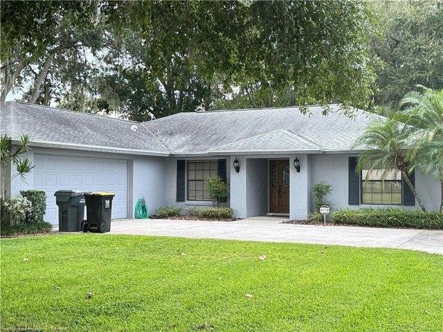 House for sale in Frostproof, Polk County