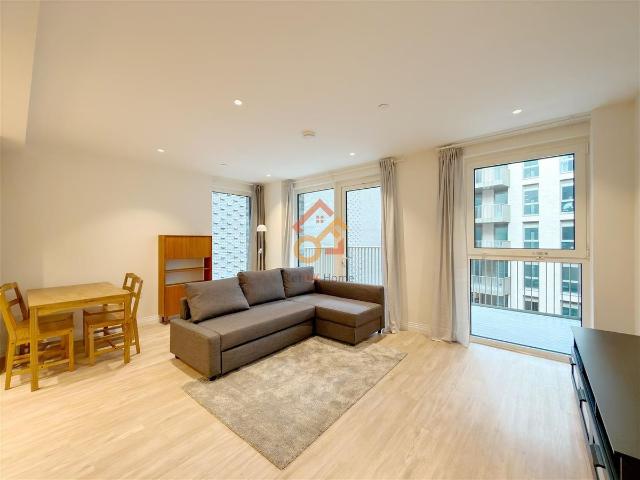 Apartment for rent in Oval, Greater London